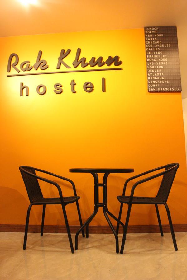 Rak Khun Hostel Chiang Mai Extérieur photo